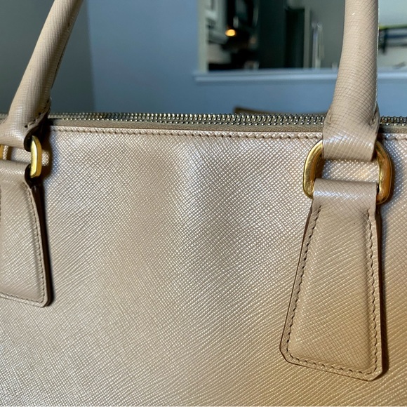 Prada Galleria Double Zip Saffiano Leather - Picture 13 of 13